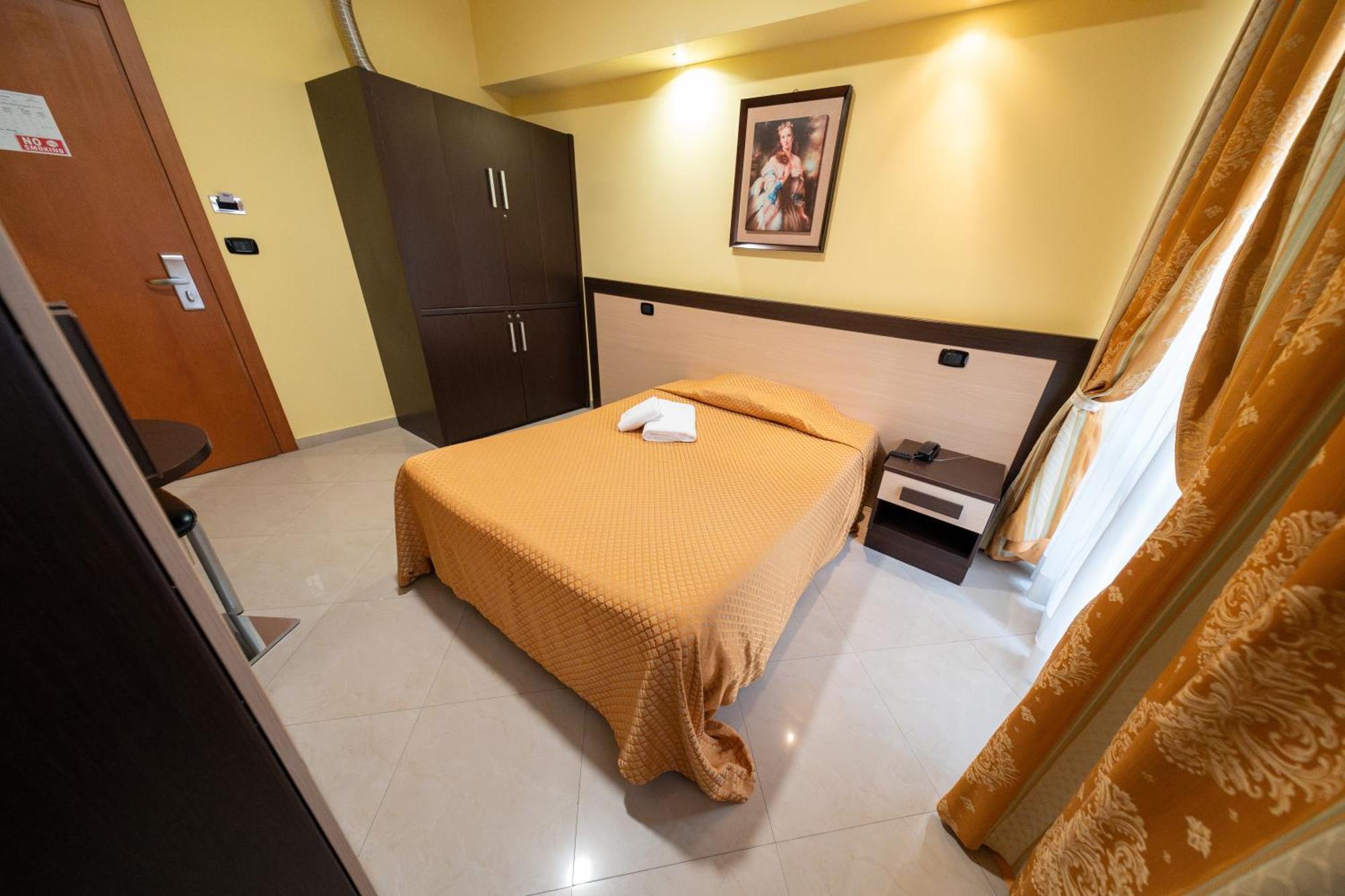 Hotel Residence Sestriere Moncalieri Kültér fotó