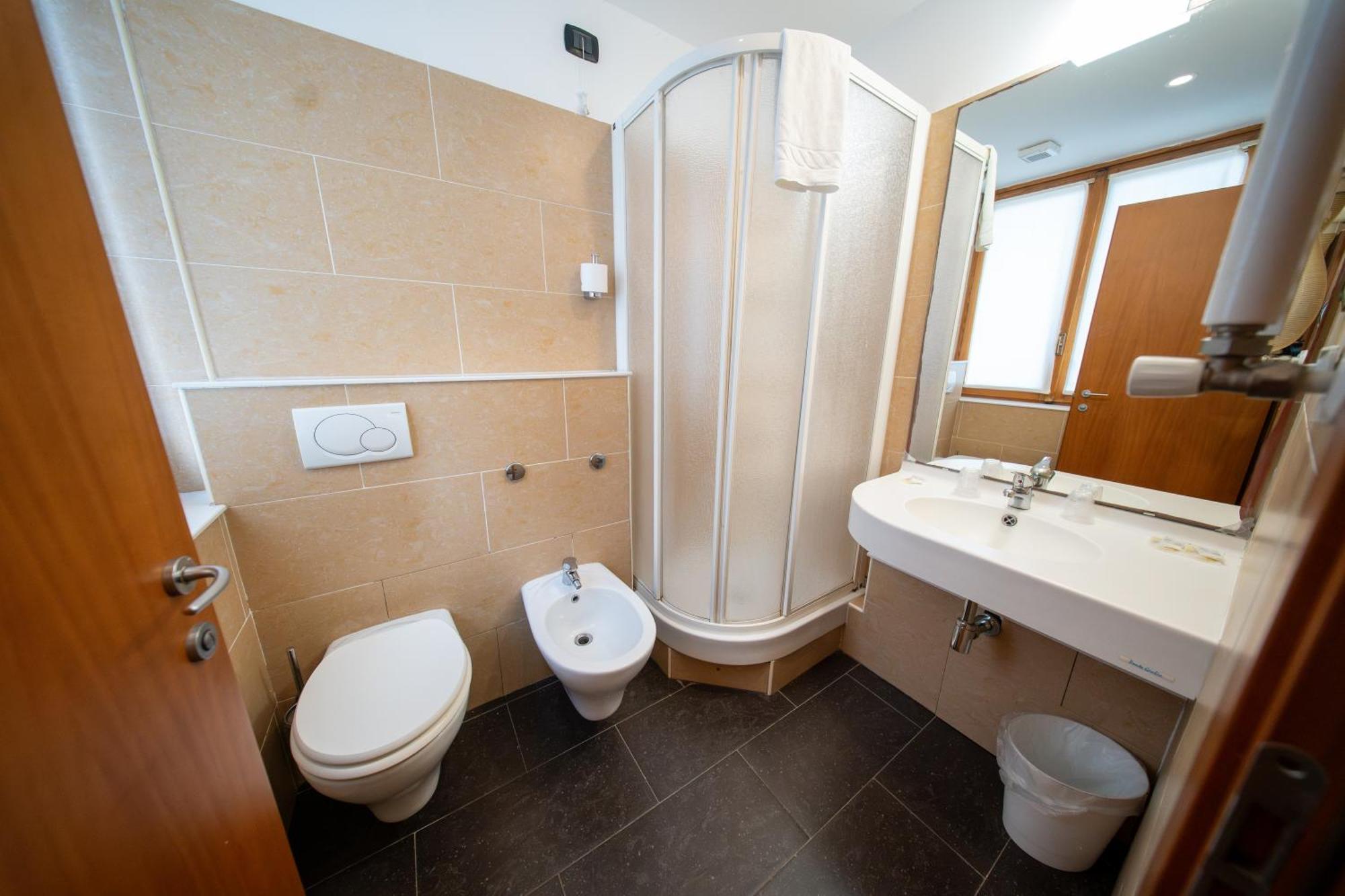 Hotel Residence Sestriere Moncalieri Kültér fotó